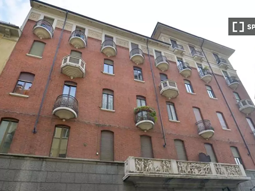 Immagine 11 di Camera condivisa in affitto  in Via San Secondo a Torino