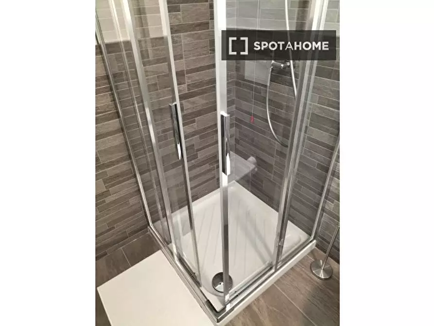 Immagine 16 di Camera condivisa in affitto  in Via Domenico Turazza a Padova