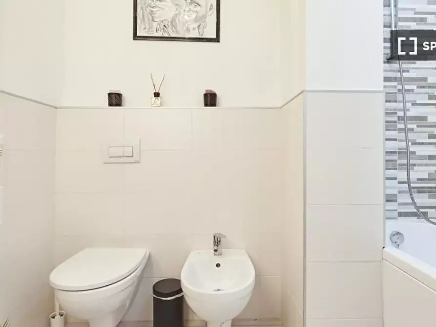 Immagine 8 di Ufficio in affitto  in Viale Belfiore a Firenze