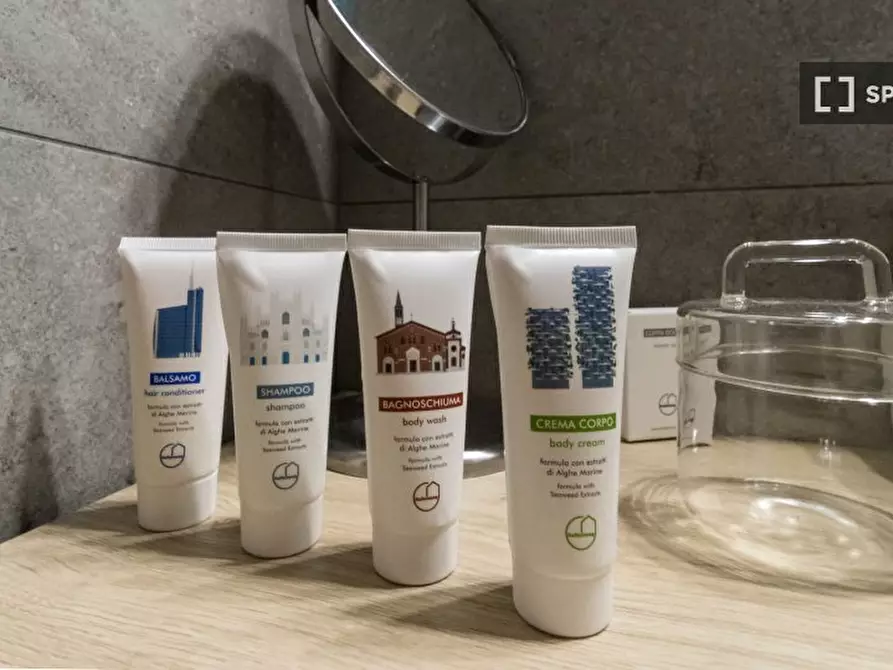 Immagine 16 di Appartamento in affitto  in Via Vigevano a Milano