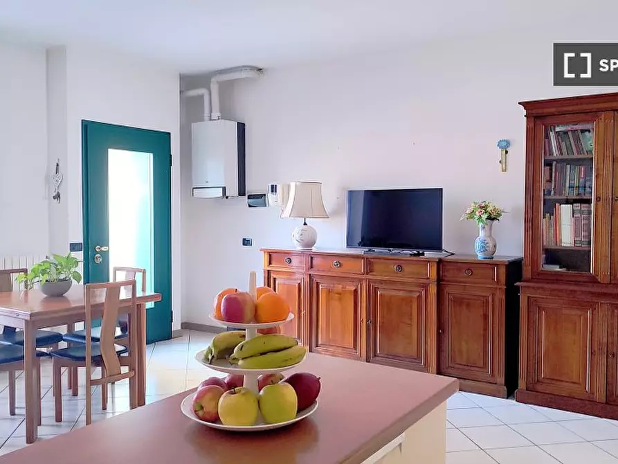 Immagine 1 di Appartamento in affitto  in Via Novara a Milano