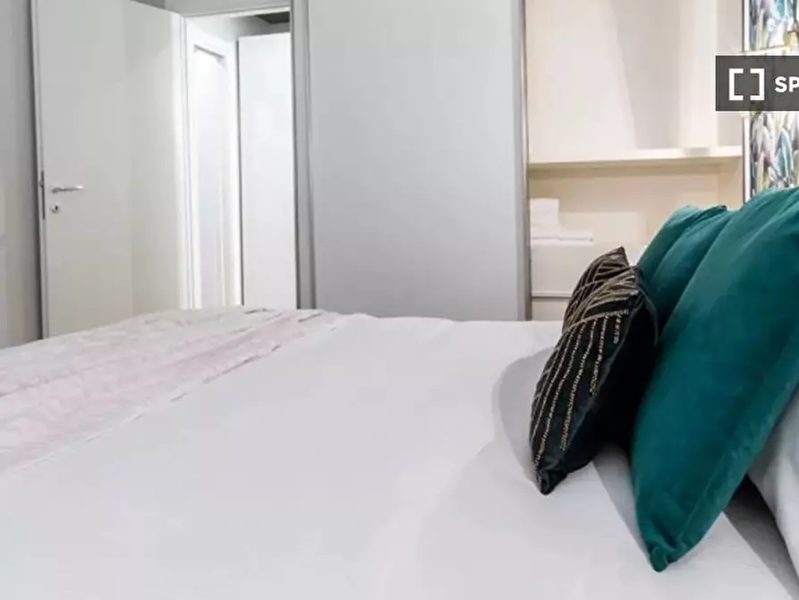 Immagine 2 di Appartamento in affitto  in Largo Cairoli a Milano