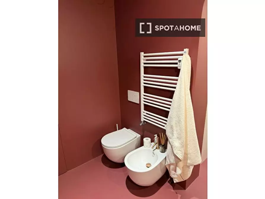 Immagine 12 di Appartamento in affitto  in Via Enrico Besana a Milano