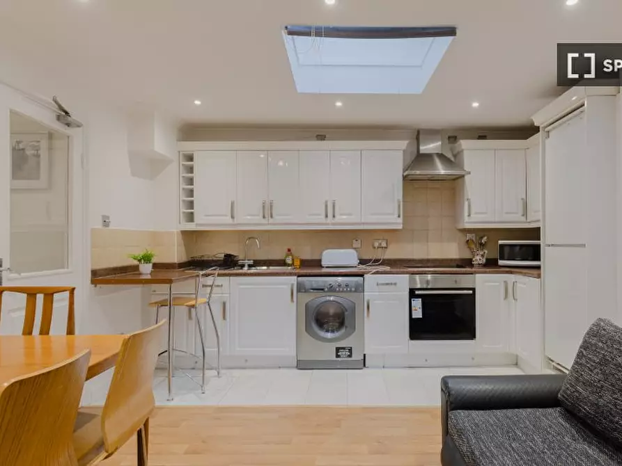 Immagine 2 di Appartamento in affitto  in Broadley St a Paddington