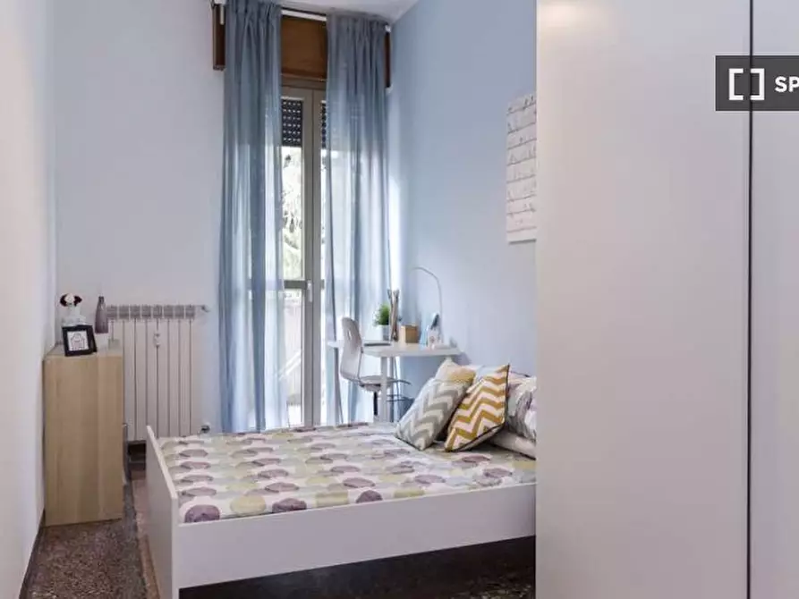 Immagine 4 di Camera condivisa in affitto  in Viale Giovanni Vicini a Bologna