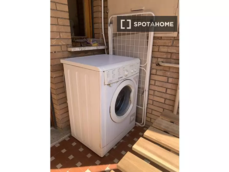 Immagine 11 di Appartamento in affitto  in Via Pietro Marchisio a Roma