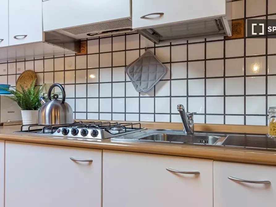 Immagine 9 di Ufficio in affitto  in Via Nosadella a Bologna