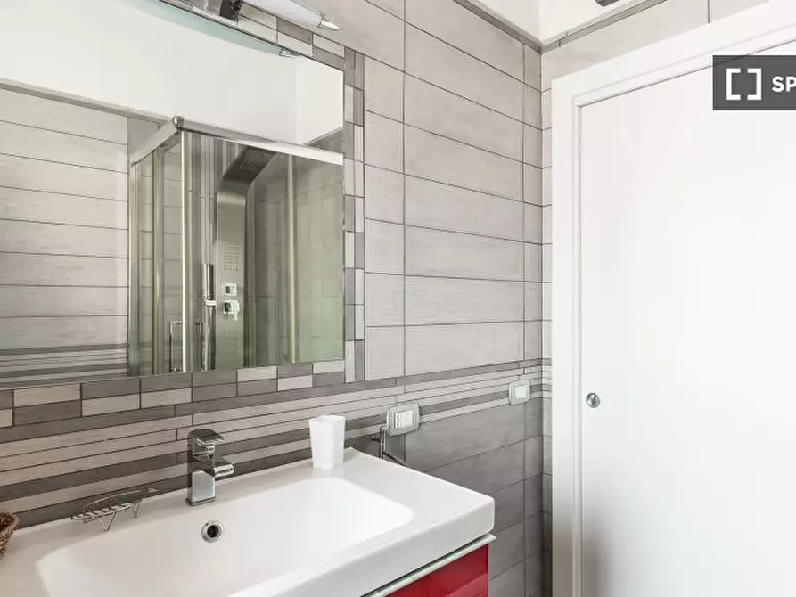 Immagine 8 di Appartamento in affitto  in Via Salve D'Esposito a Napoli