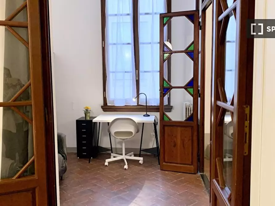Immagine 4 di Camera condivisa in affitto  in VIA S. ANTONINO (1) a Firenze