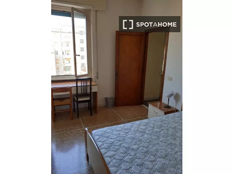 Immagine 13 di Camera condivisa in affitto  in Via Sirte a Roma