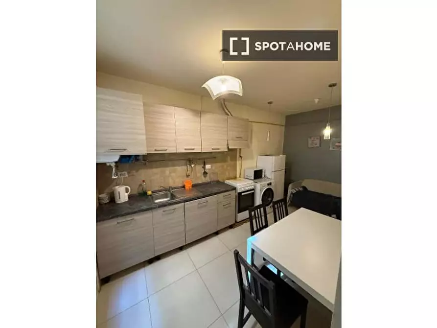Immagine 1 di Appartamento in affitto  in Via de' Ginori a Firenze