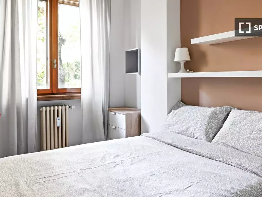 Immagine 2 di Camera condivisa in affitto  in Via Federico Tesio a Milano