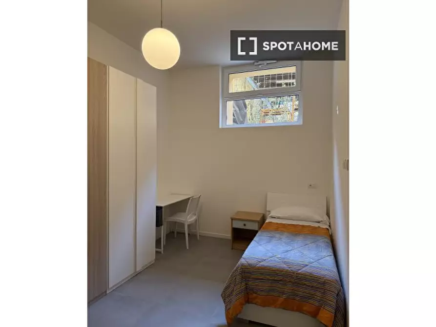 Immagine 1 di Camera condivisa in affitto  in Via Pietro Marocco a Milano