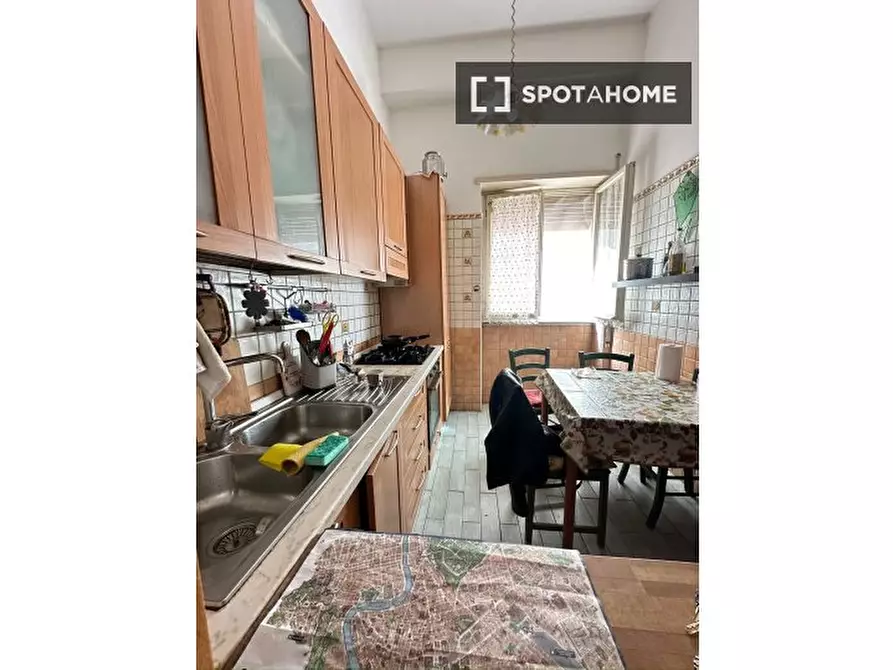 Immagine 8 di Appartamento in affitto  in Via Campello sul Clitunno a Roma