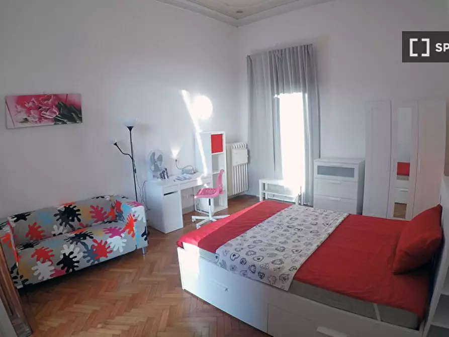 Immagine 5 di Camera condivisa in affitto  in Via Zara a Firenze
