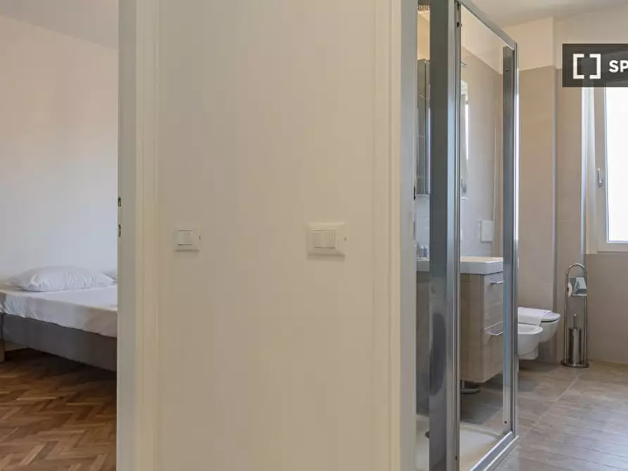 Immagine 6 di Appartamento in affitto  in Via Lario a Milano