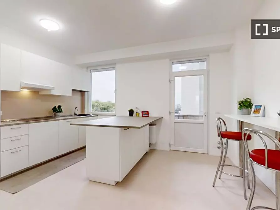 Immagine 8 di Camera condivisa in affitto  in CORSO milano a Padova