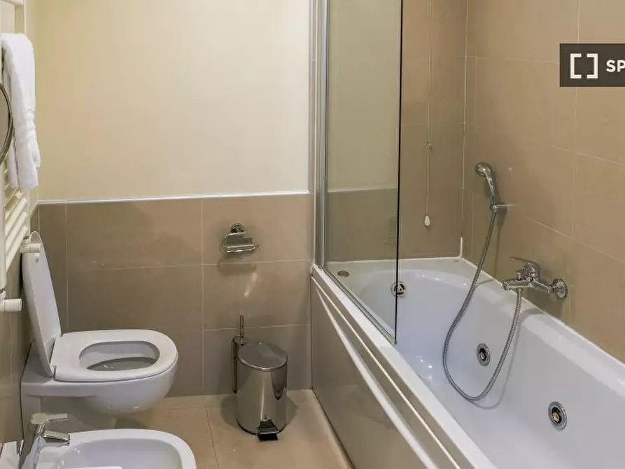 Immagine 5 di Camera condivisa in affitto  in Via Cassia a Roma