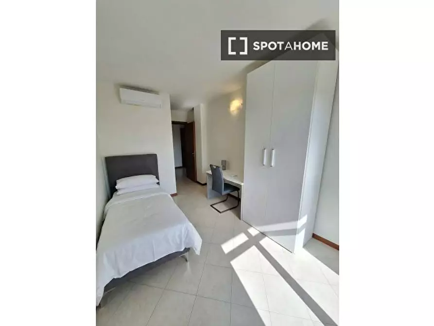 Immagine 8 di Appartamento in affitto  in Via Barona a Milano
