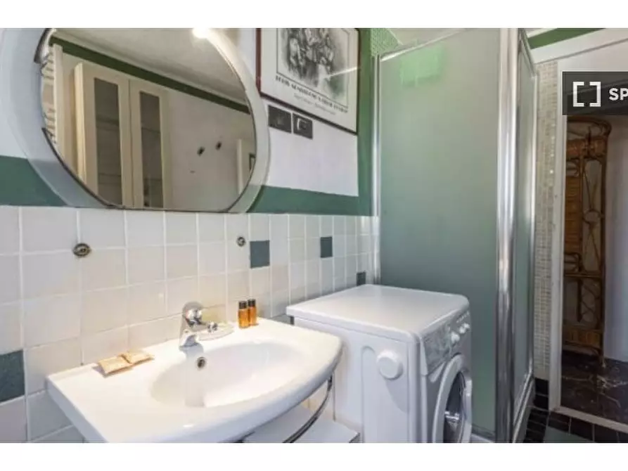 Immagine 15 di Appartamento in affitto  in Via Guelfa a Firenze