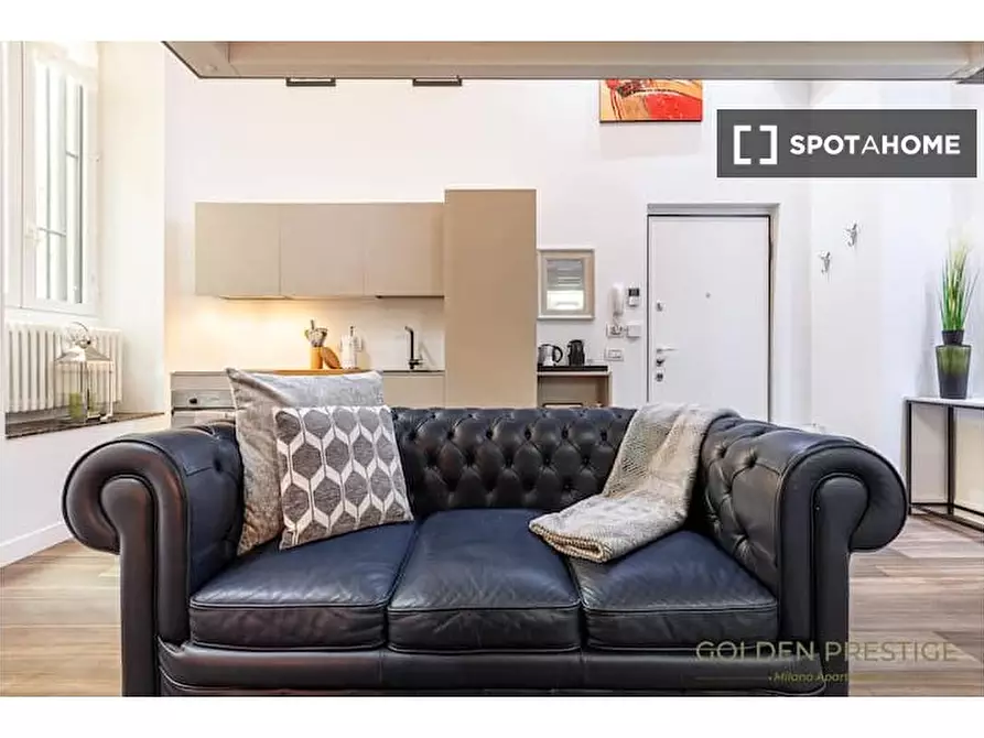 Immagine 7 di Appartamento in affitto  in Via S. Gregorio a Milano