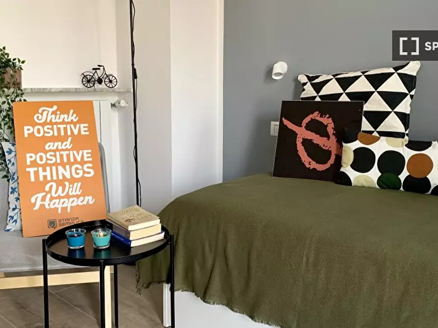 Immagine 5 di Camera condivisa in affitto  in Corso Peschiera n. a Torino