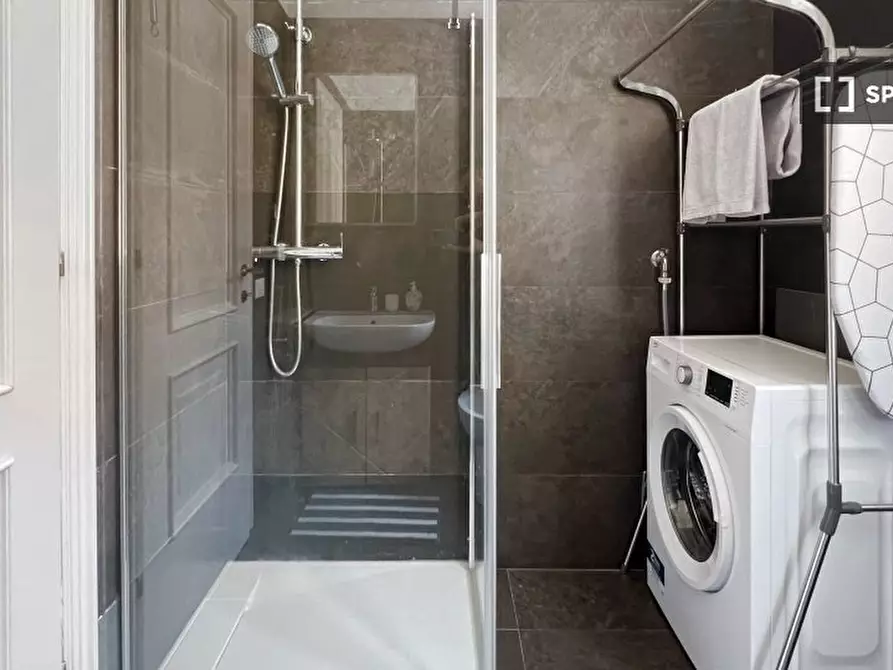 Immagine 2 di Ufficio in affitto  in Via dell'Abbadia a Bologna