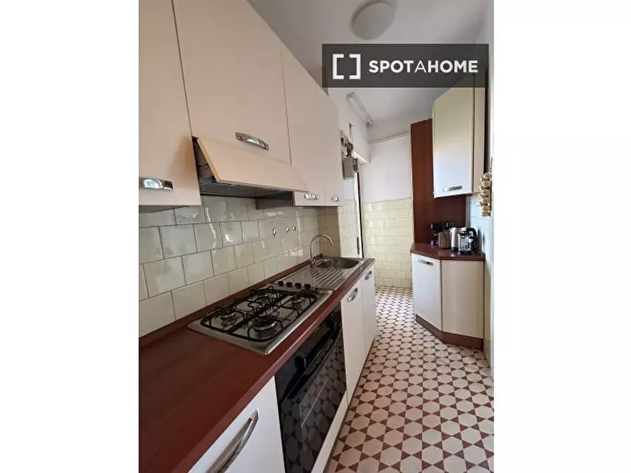 Immagine 9 di Appartamento in affitto  in Via di S. Croce in Gerusalemme a Roma