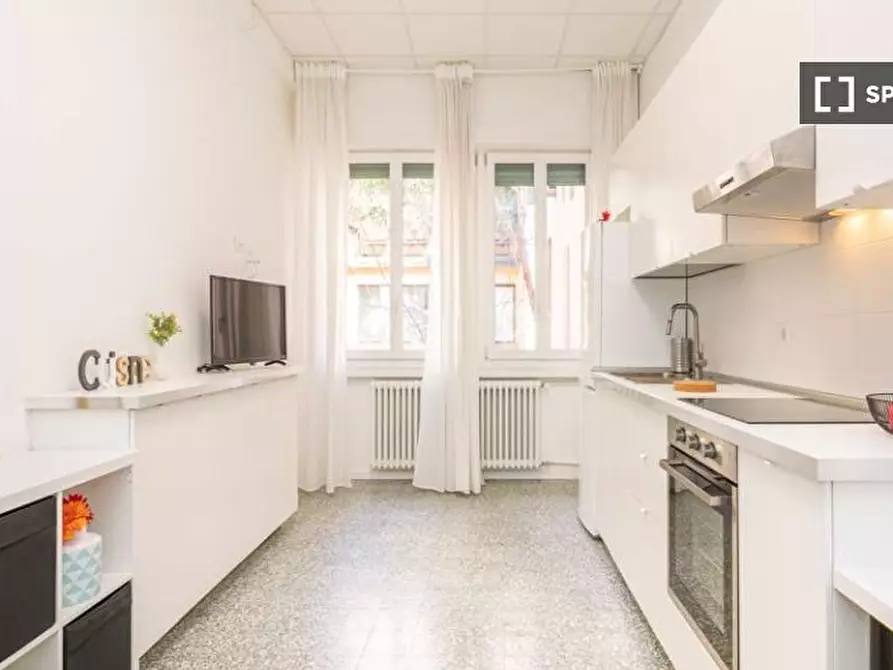 Immagine 19 di Camera condivisa in affitto  in Corso Magenta a Milano