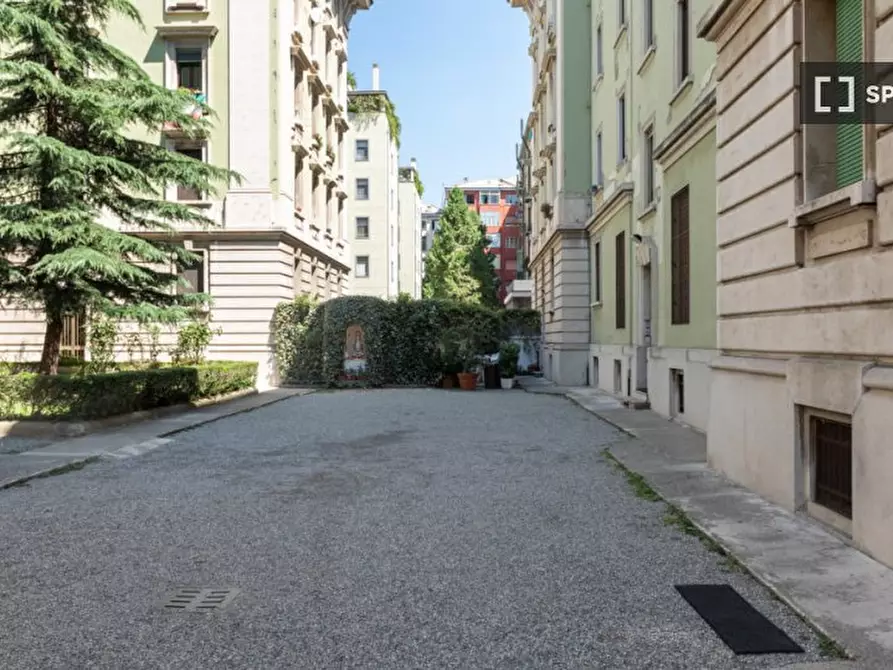 Immagine 13 di Camera condivisa in affitto  in Via Laurana a Milano