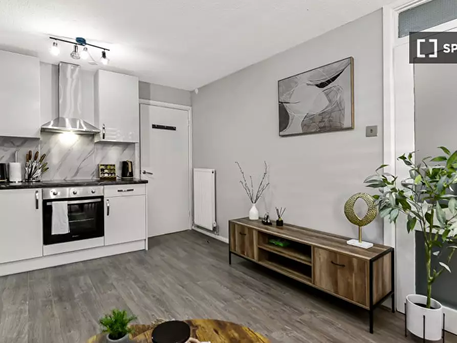 Immagine 16 di Appartamento in affitto  in St Ann's Rd a Tottenham