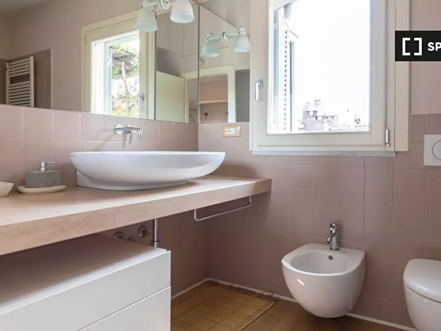 Immagine 14 di Appartamento in affitto  in Via Lecco a Milano