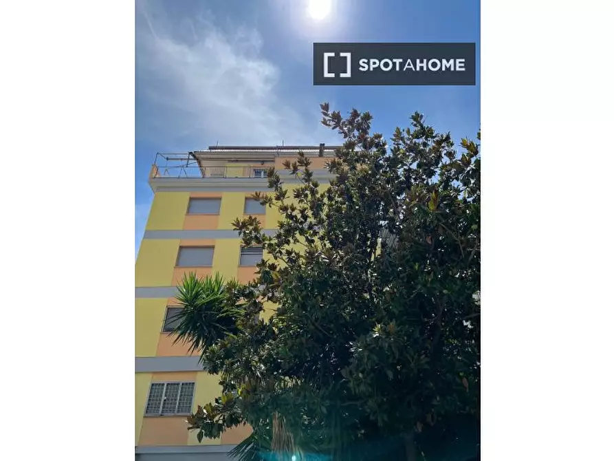 Immagine 19 di Camera condivisa in affitto  in V. Collatina a Roma