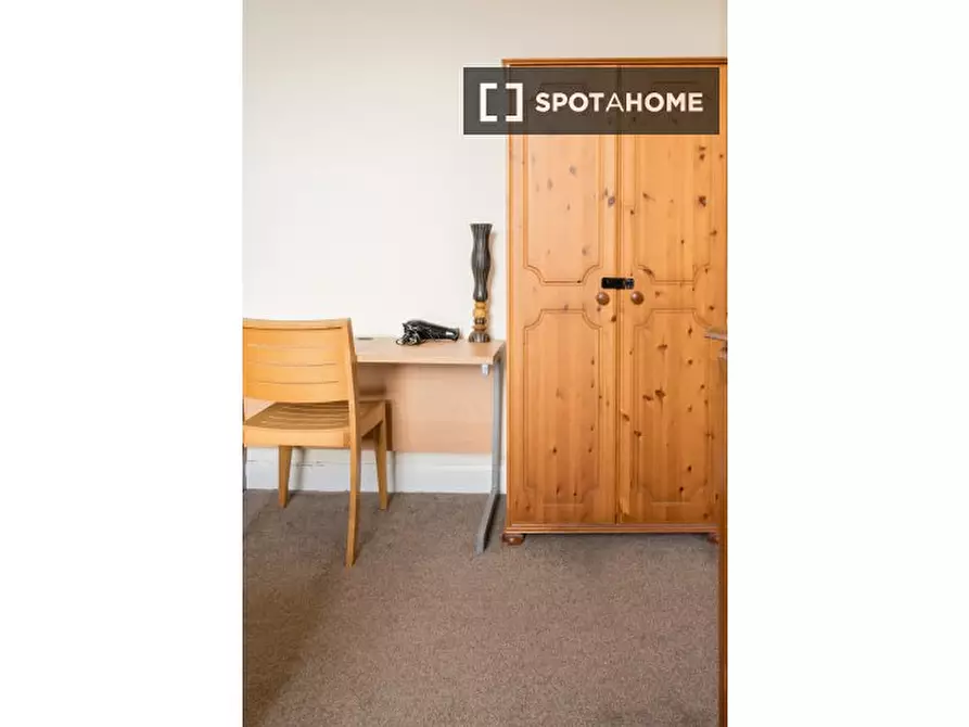 Immagine 8 di Appartamento in affitto  in flat a Bonnington, Lochend and Craigentinny