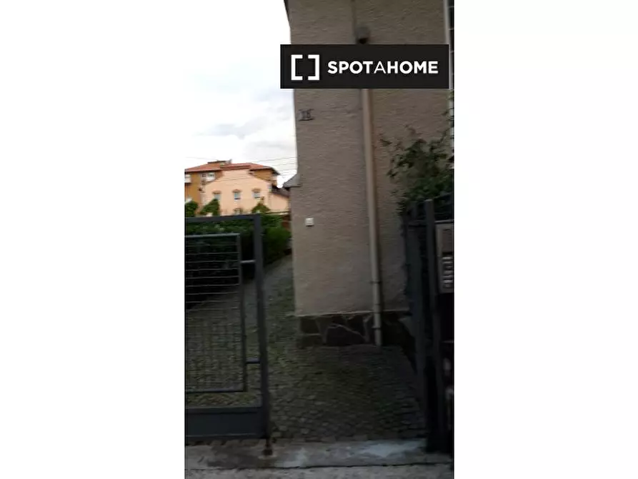 Immagine 6 di Camera condivisa in affitto  in Via Castelbarco a Trento