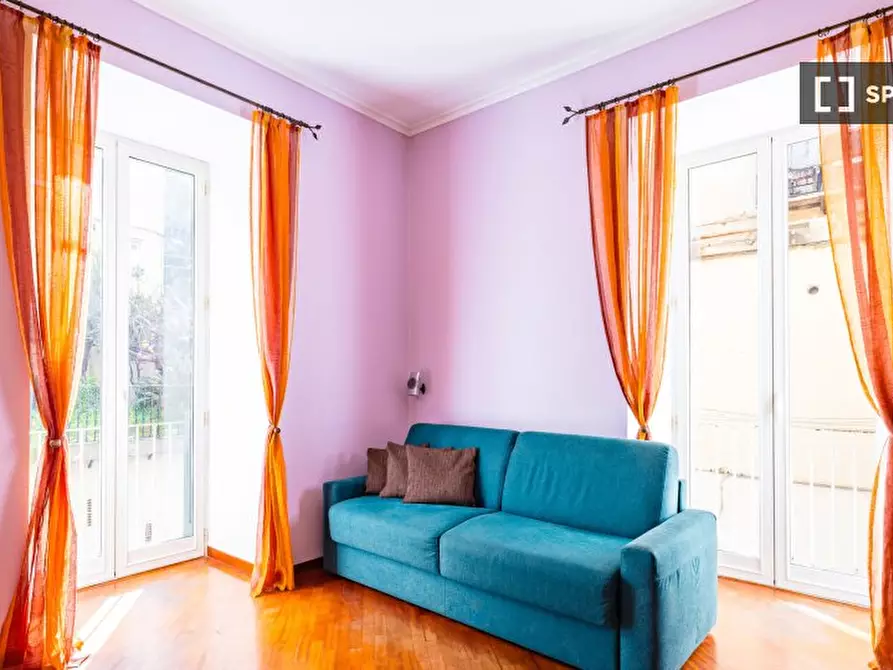 Immagine 2 di Appartamento in affitto  in Via Avellino a Tarsia a Napoli