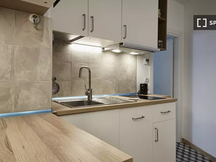 Immagine 8 di Appartamento in affitto  in Via Vigevano a Milano