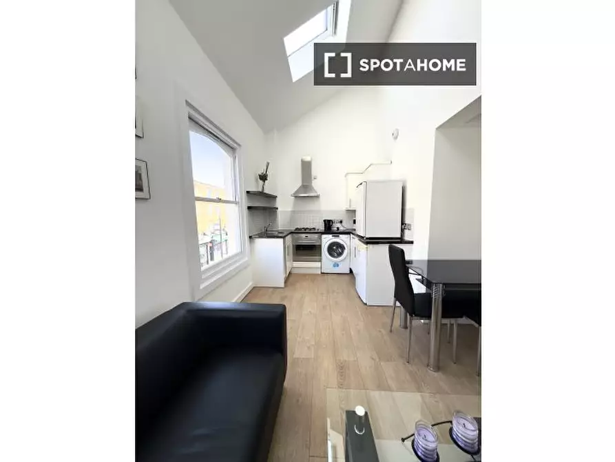 Immagine 2 di Appartamento in affitto  in Apartment a Lambeth