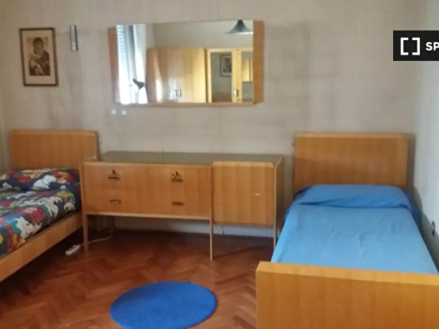 Immagine 2 di Camera condivisa in affitto  in via Antonio da Trento a Trento