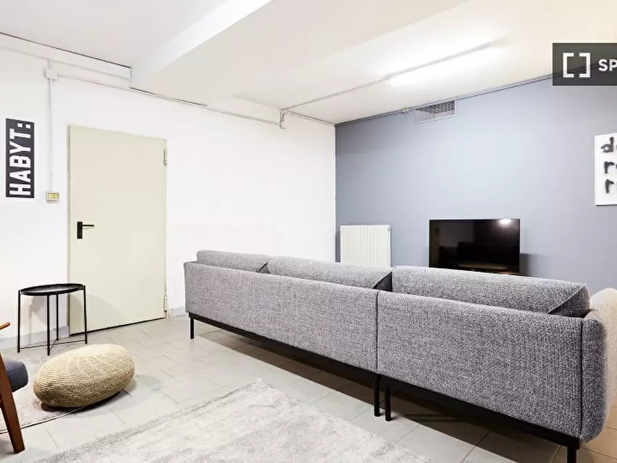 Immagine 10 di Camera condivisa in affitto  in Via Ormea a Torino