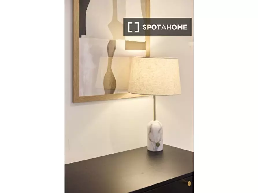 Immagine 9 di Appartamento in affitto  in Westgate Terrace a Kensington
