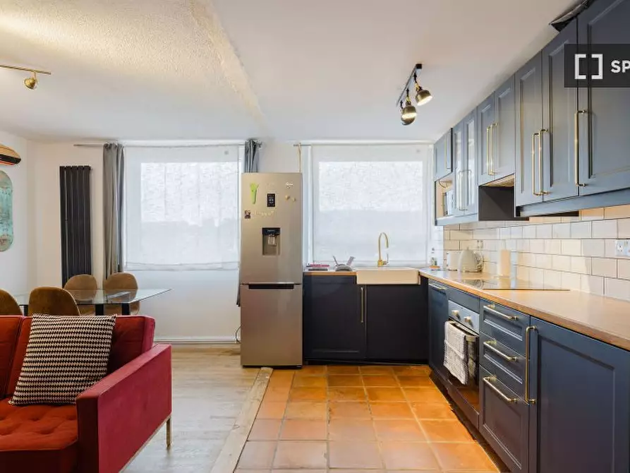 Immagine 15 di Appartamento in affitto  in Brodlove Ln a Poplar
