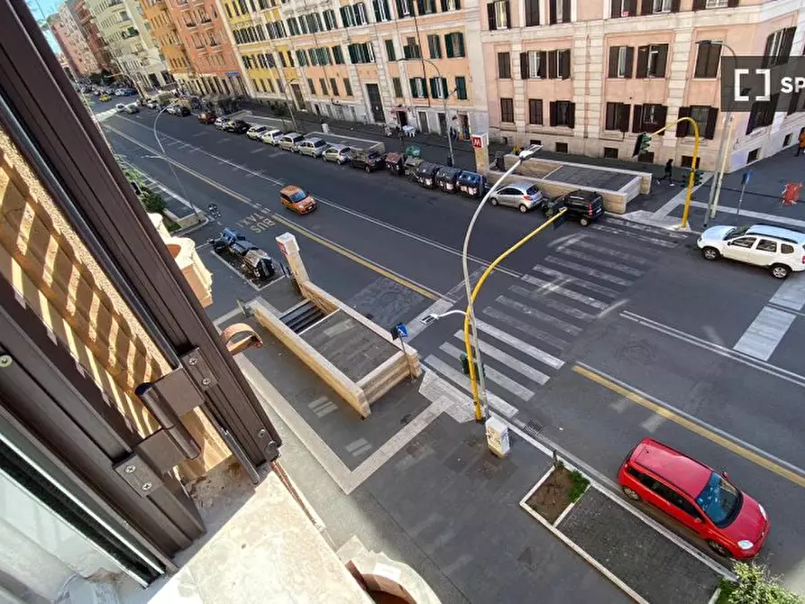 Immagine 6 di Appartamento in affitto  in Via la Spezia a Roma