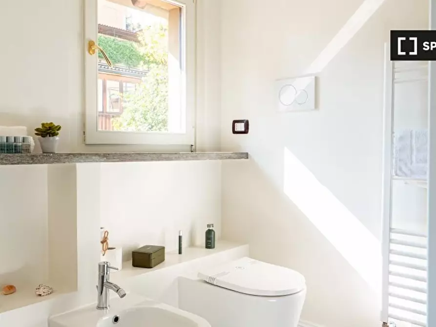 Immagine 18 di Appartamento in affitto  in Via Santa Cecilia a Milano