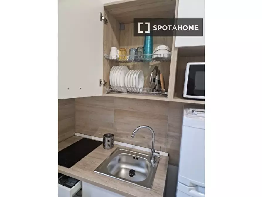 Immagine 9 di Ufficio in affitto  in Via Ettore Fieramosca a Torino