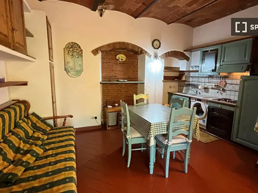 Immagine 1 di Ufficio in affitto  in Via della Montagnola a Greve In Chianti