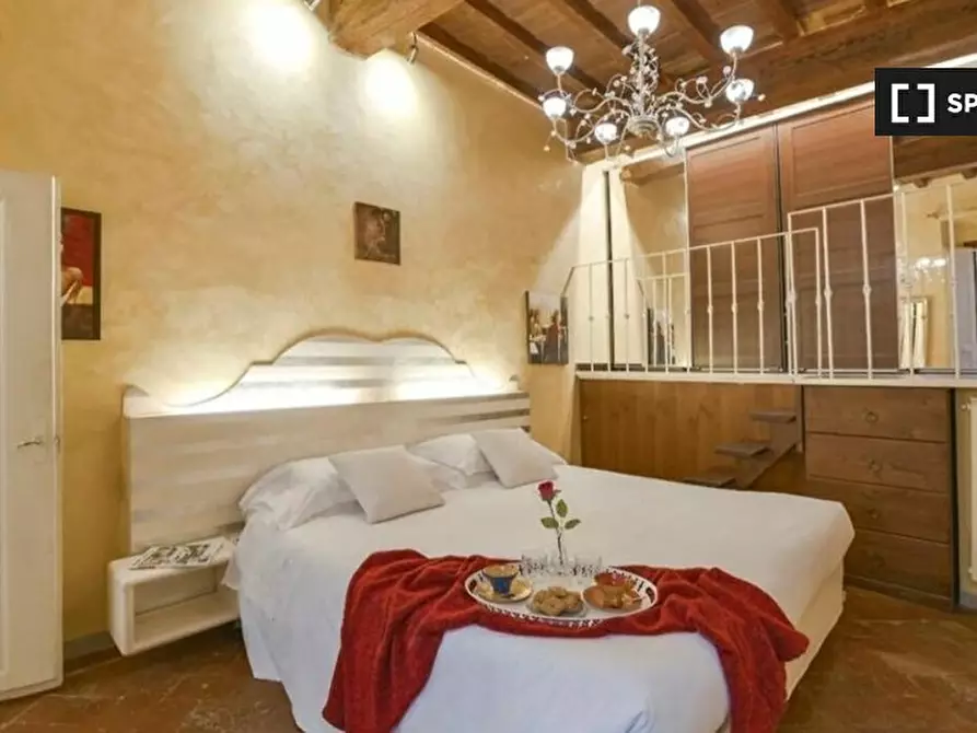 Immagine 10 di Appartamento in affitto  in Via Sant'Antonino a Firenze