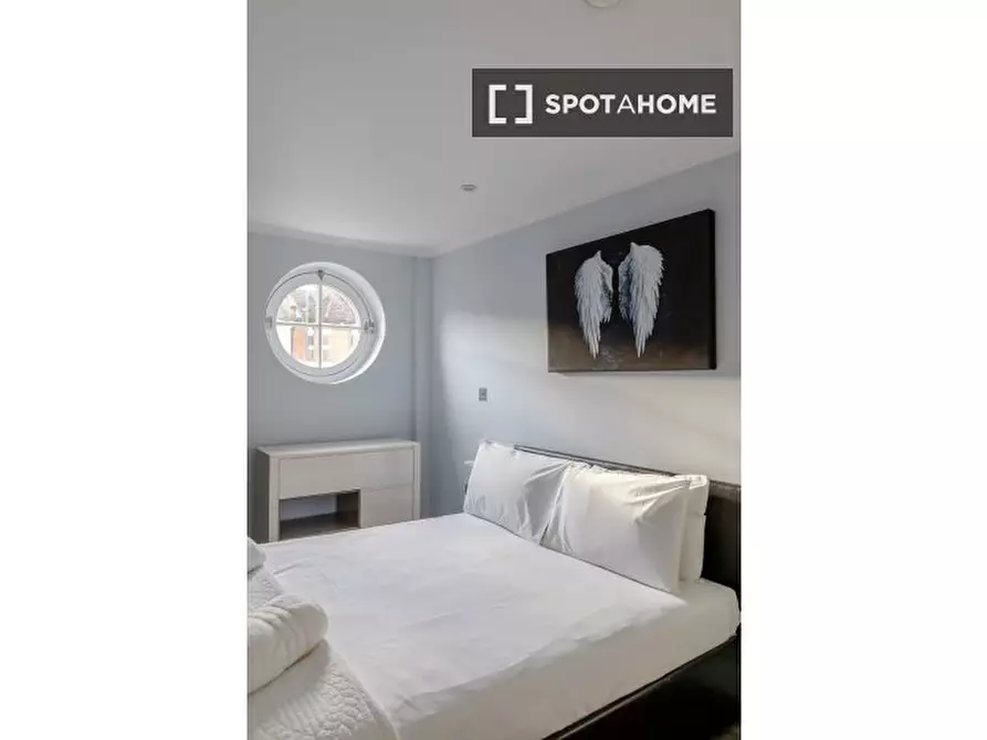 Immagine 9 di Appartamento in affitto  in Greyhound Rd a Hammersmith