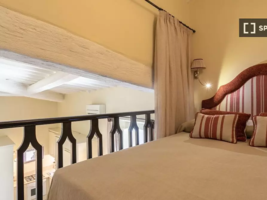 Immagine 16 di Ufficio in affitto  in Chiasso Ricasoli a Firenze