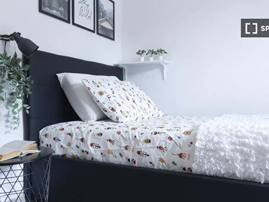 Immagine 6 di Camera condivisa in affitto  in Via Emilio Faà di Bruno a Milano